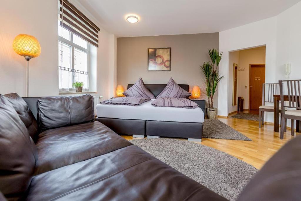 Apartment Media