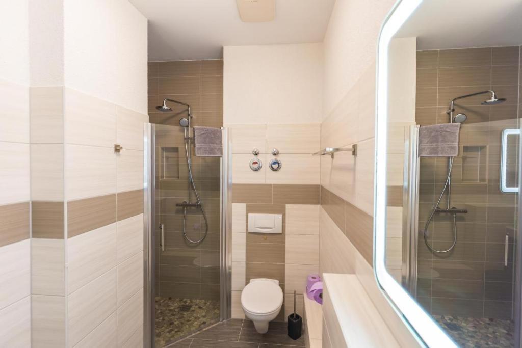 Apartment Media