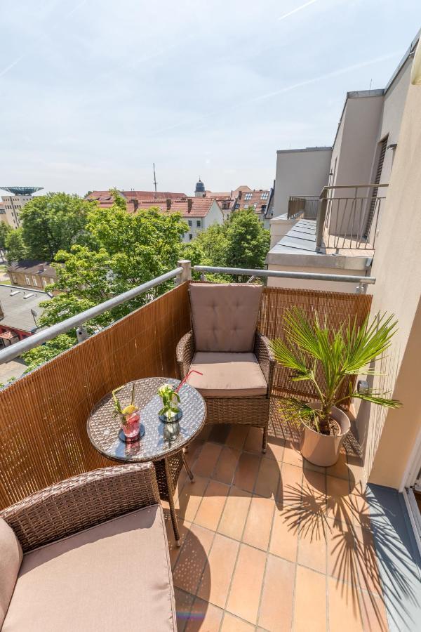 Apartment Media
